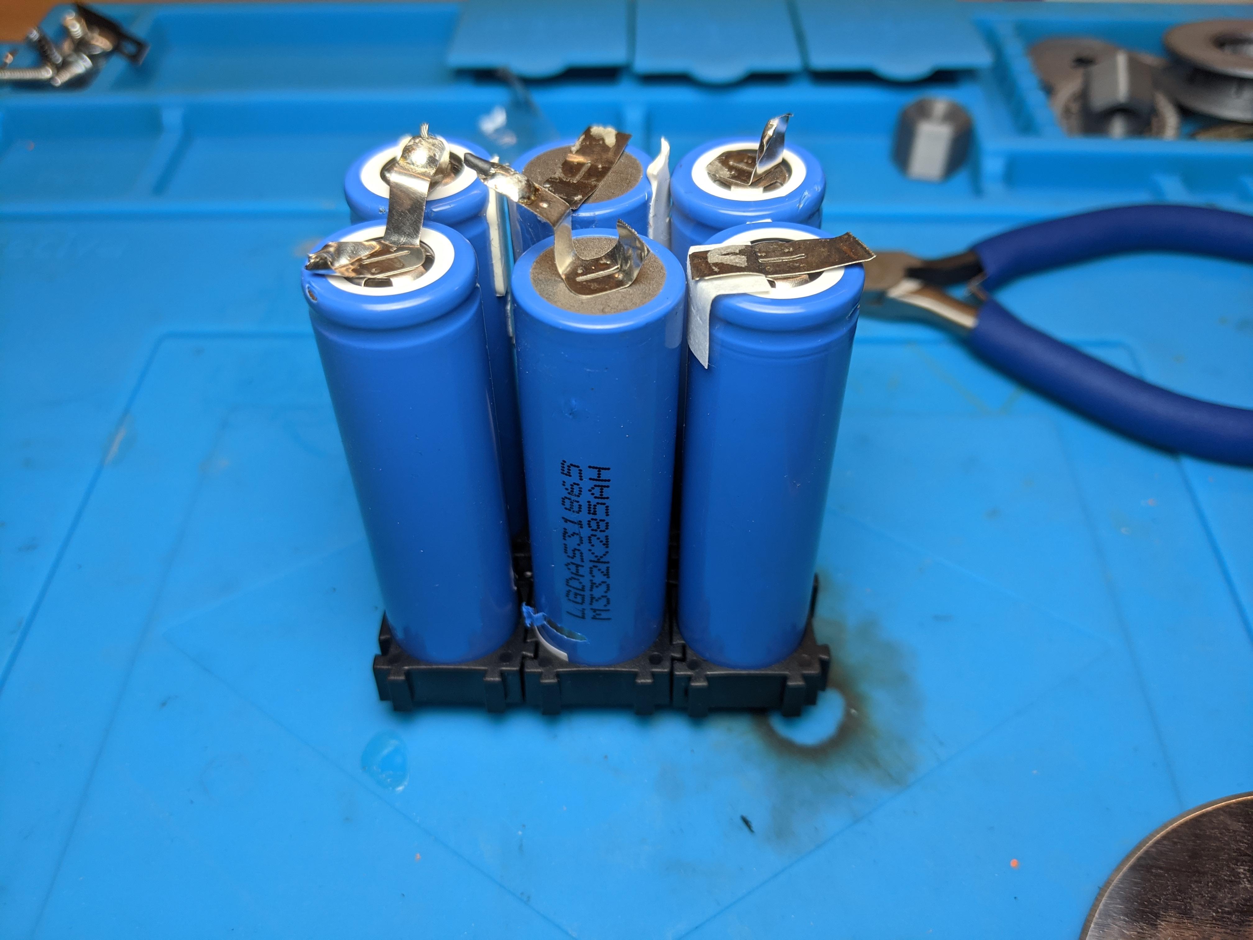 Inexpensive DIY Lithiumion Battery Pack IRRGANG.DEV