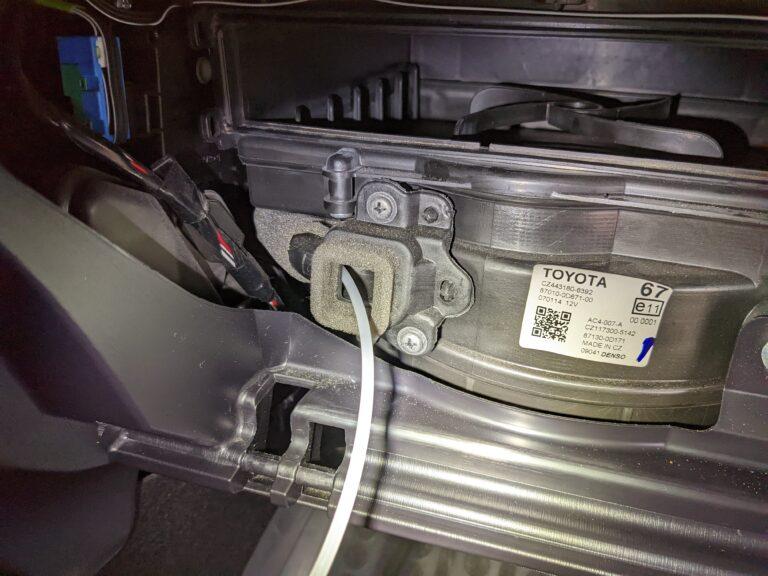 2013 Toyota Yaris Quick & Easy AC Evaporator Cleaning