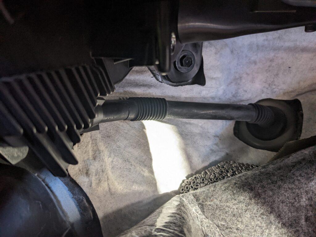 2013 Toyota Yaris Quick & Easy AC Evaporator Cleaning 11 PXL 20220808 110312387.MP - 2013 Toyota Yaris Quick & Easy AC Evaporator Cleaning