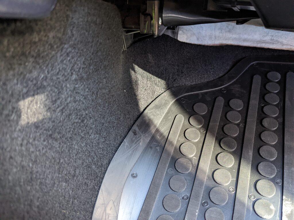 2013 Toyota Yaris Quick & Easy AC Evaporator Cleaning 10 PXL 20220808 110322076 1 - 2013 Toyota Yaris Quick & Easy AC Evaporator Cleaning