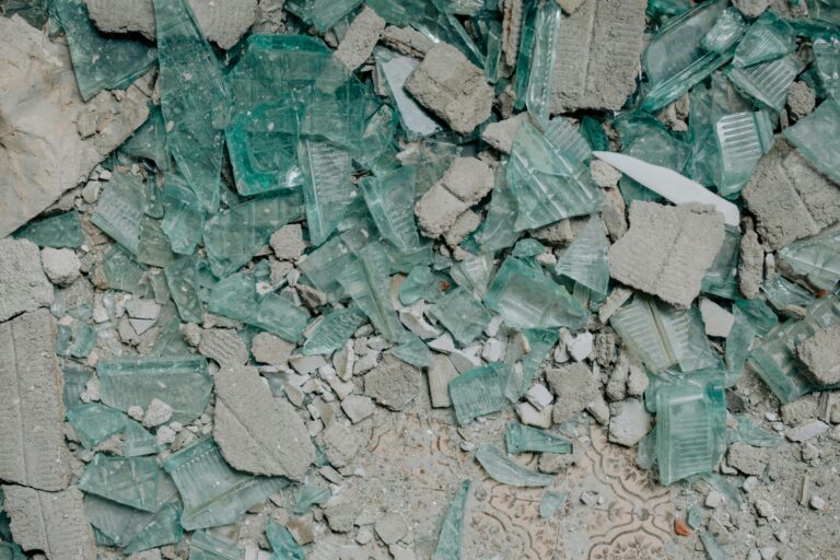 When understanding isn't enough: Stoic frustration in an irrational world 5 When understanding isn’t enough: Stoic frustration in an irrational world